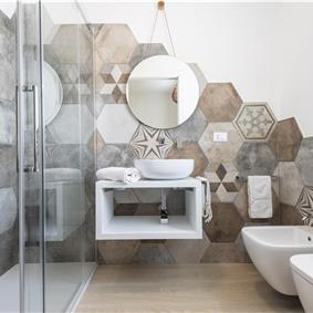 3 bedroom villa with pool, Alcamo, sleeps 5-6